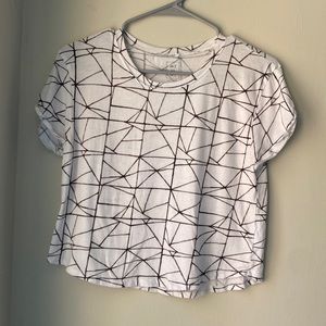 B&W Minimalist Cropped T